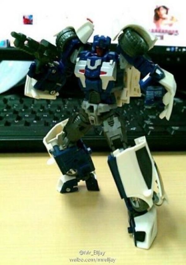 FansProject Breakdown Figure First Look Offers Preview At Ultimate Third Party Sunticons Image  (1 of 2)